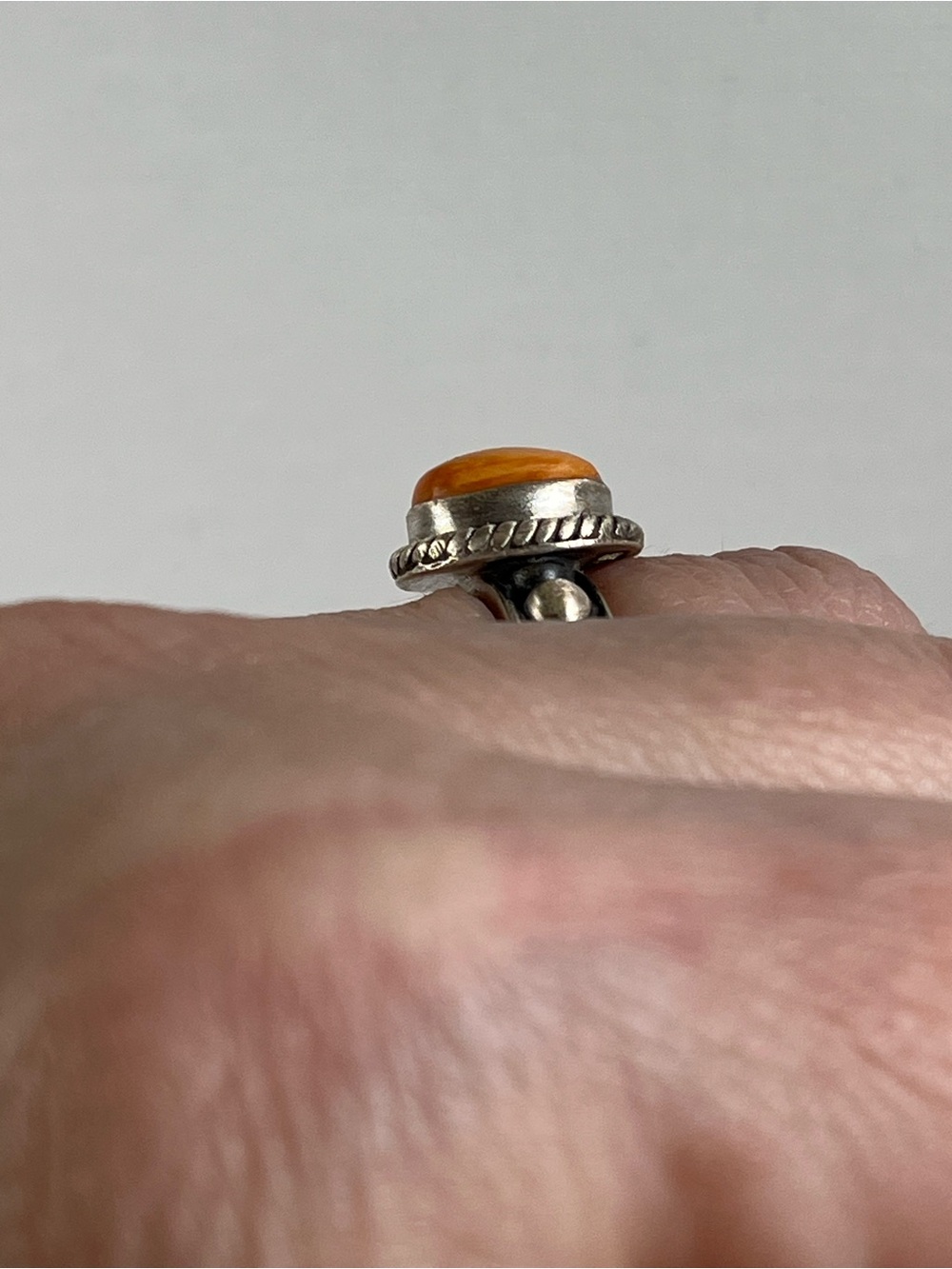 Solid Sterling Silver Orange Spiny Oyster Shell Ring Adjustable Size 6.5 - Picture 7 of 10